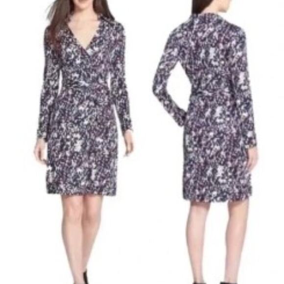 Diane von Furstenberg Black & White Squiggle Print Wrap Dress Size 2 - Picture 1 of 14